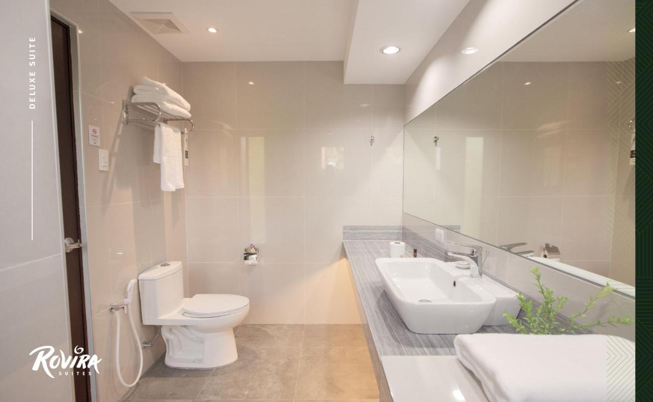 Rovira Suites Dumaguete City Extérieur photo